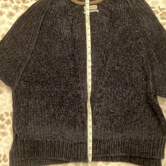 Urban Outfitters Chenille Chunky Knit Open Front Deep Blue Cardigan, Size XS - Picture 11 of 16